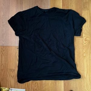 Black Tee